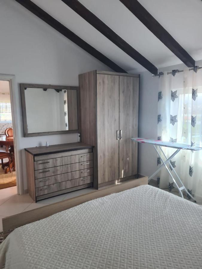 Guest House Ilir Берат Экстерьер фото